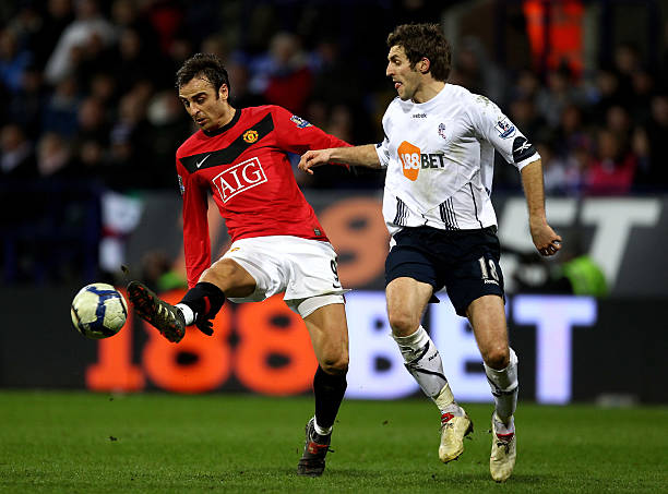 根据足球场 根据足球场